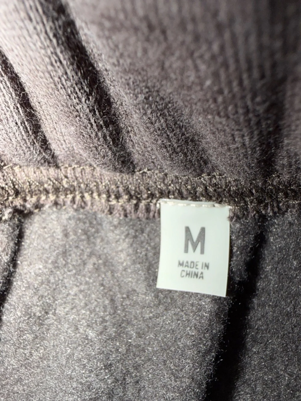 Fear of God Essentials 1977 "Iron" Sweats. Open Cuffed. Brand New. Heavyweight M - Picture 6 of 11
